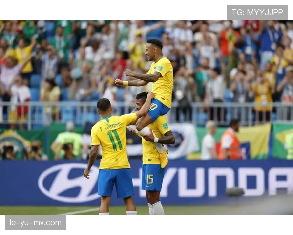 内马尔闪耀世界杯赛场，助巴西队强势晋级引全球瞩目